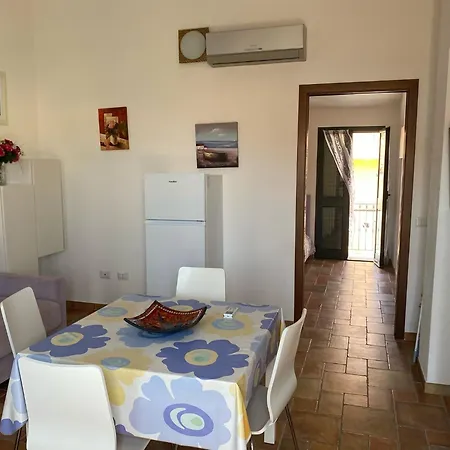 Li Frati Biancheddi Apartment